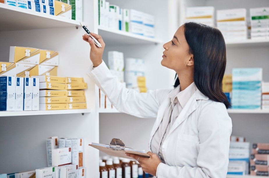 Pharmacy Technician Career Path: Your Gateway to Healthcare